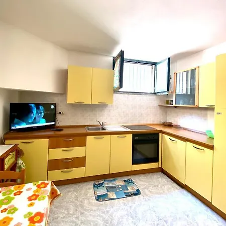Guest House 38