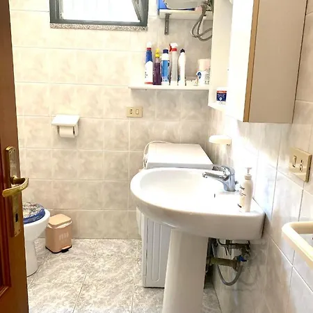 Guest House 38 *